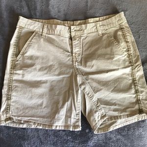 Khaki shorts